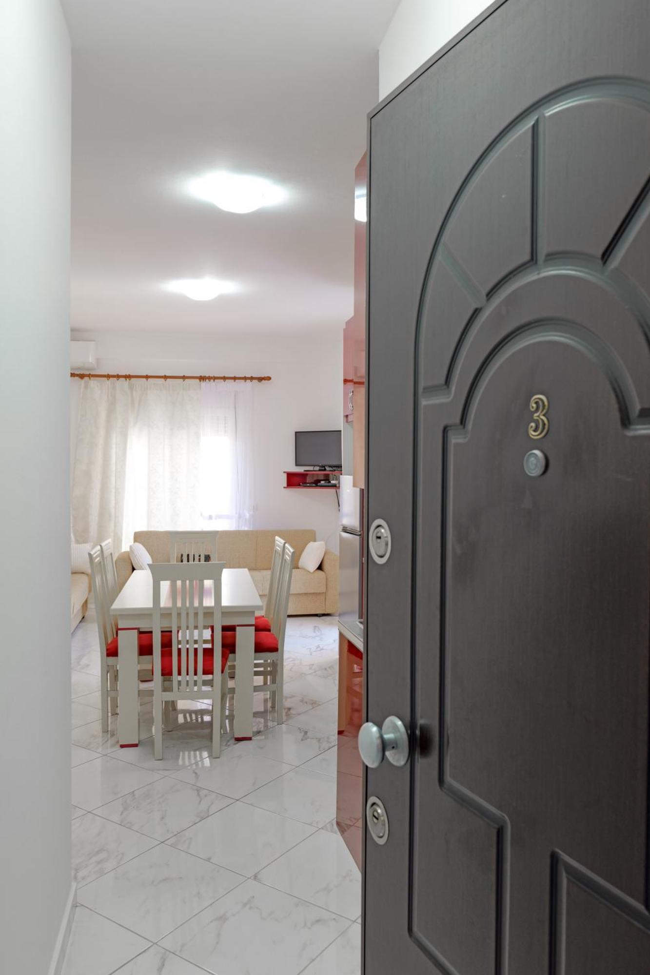 Valentina Apartment 1 Sarande Bagian luar foto