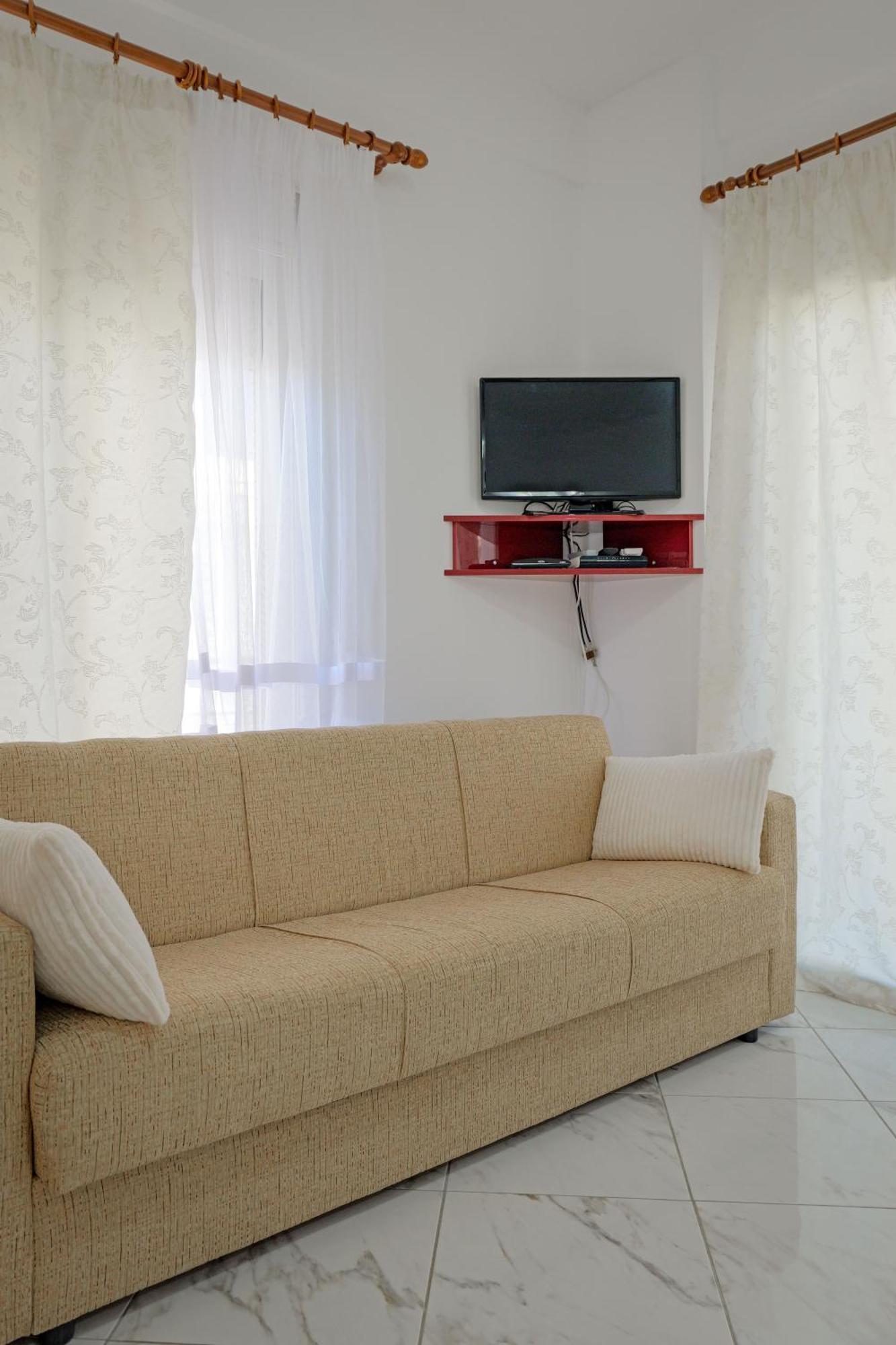 Valentina Apartment 1 Sarande Bagian luar foto
